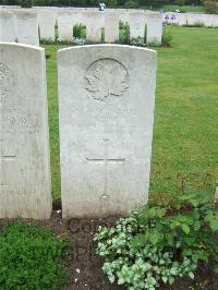 Etaples Military Cemetery - Dunn, John